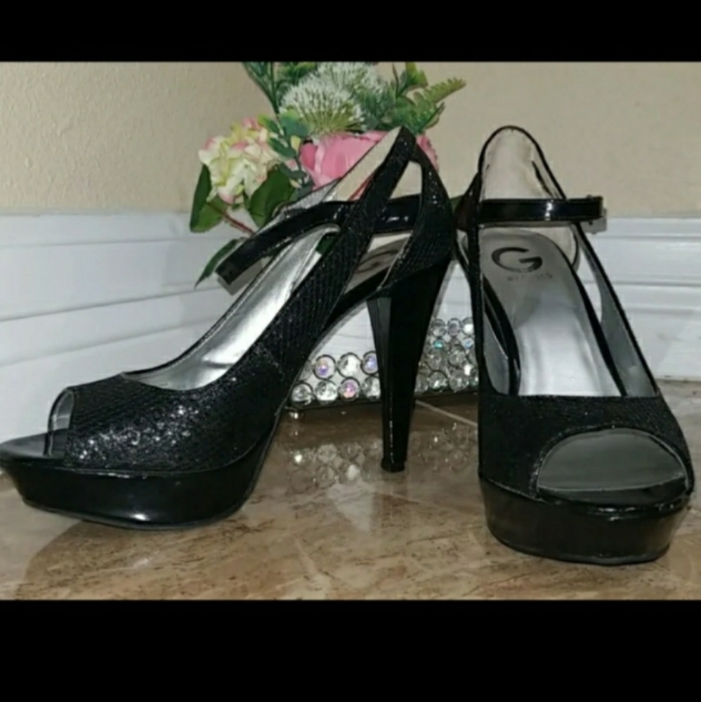 Guess Black glittery pumps/heels